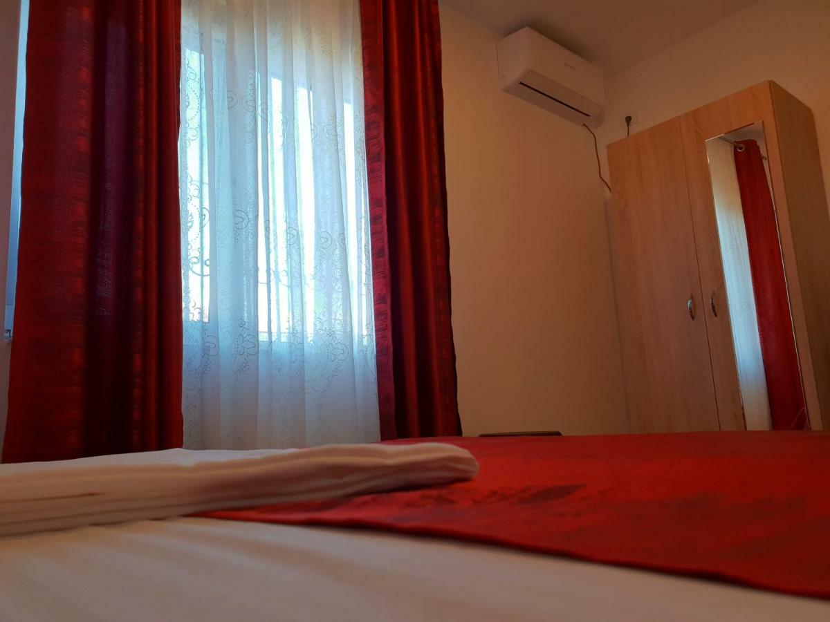 Casa Enka Hotel Tuzla Exterior photo